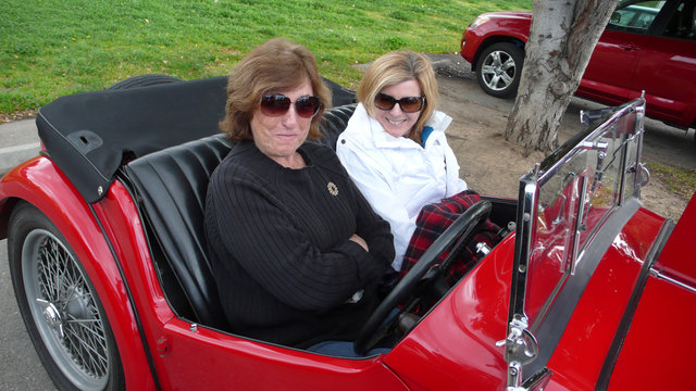 Two lovely ladies in a lovely TC.