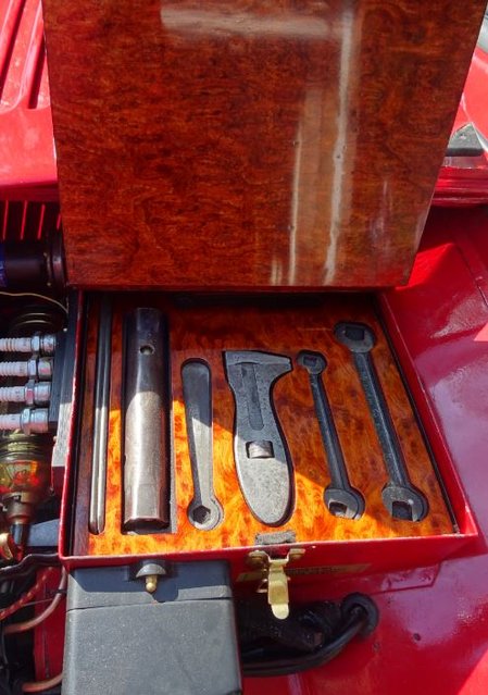 toolbox 1.JPG