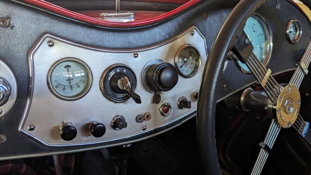 TC Dash Panel